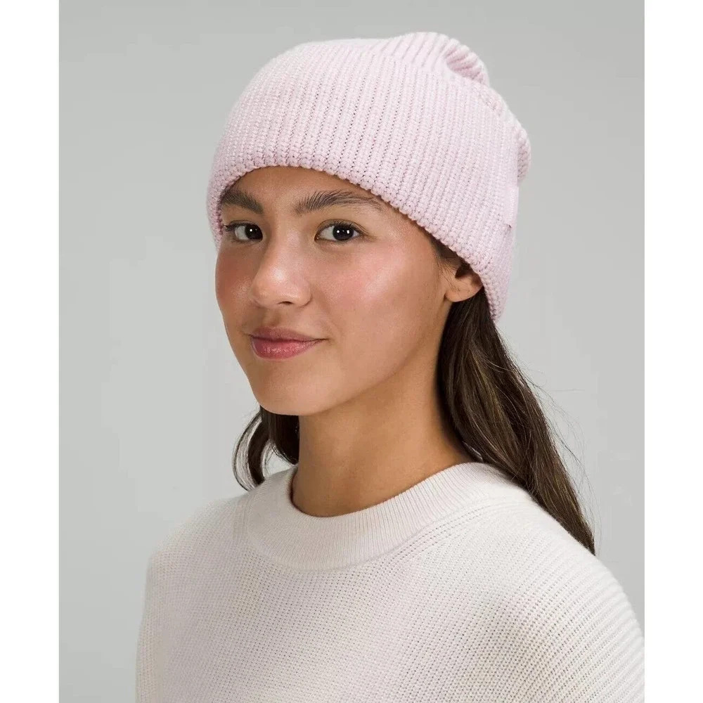 NWT Lululemon RIBBED MERINO WOOL BLEND KNIT BEANIE SZ L/XL Pink Peony